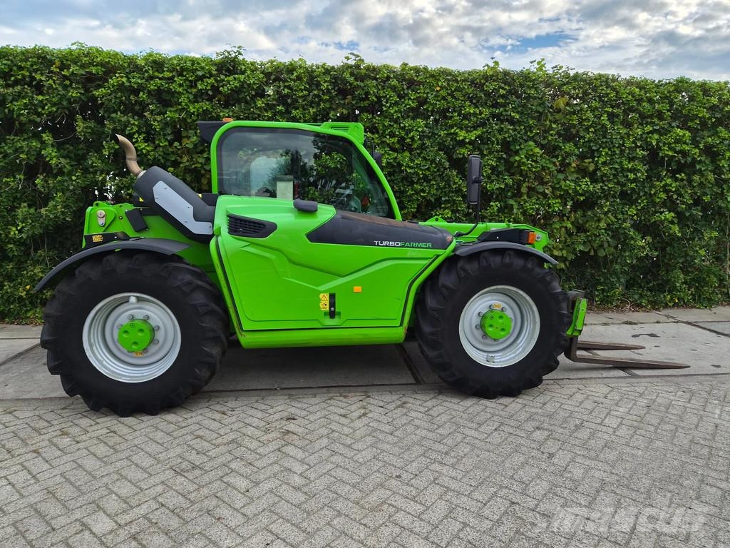Merlo TF 35.7 CS معدات مناولة لأغراض الزراعة