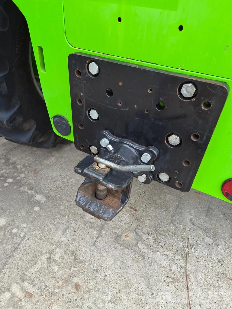 Merlo TF 35.7 CS معدات مناولة لأغراض الزراعة
