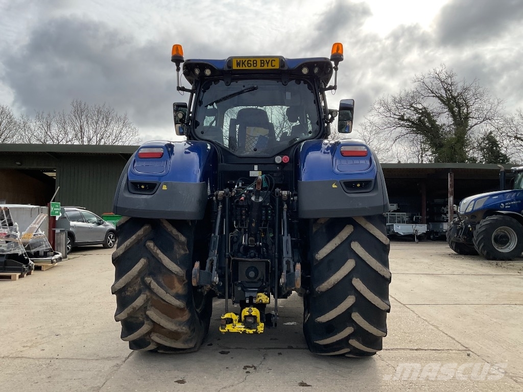 New Holland T 7.315 트랙터