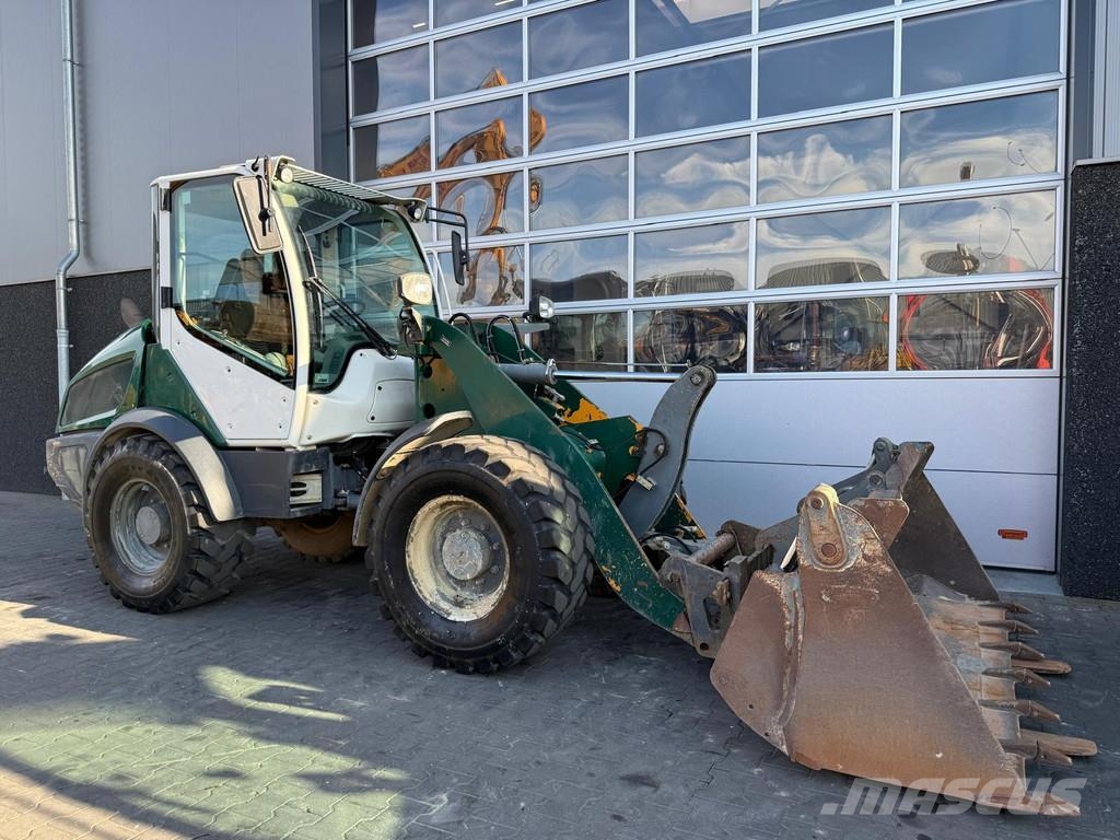 Liebherr L506C Kolesni nakladalci