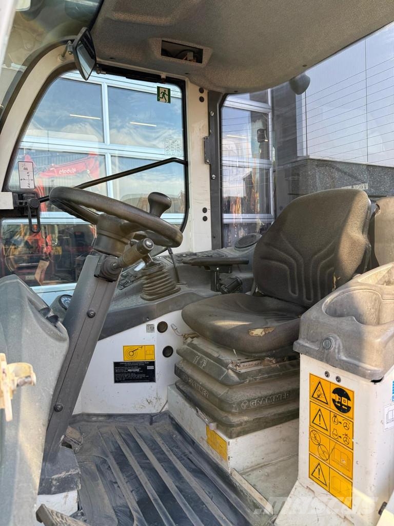 Liebherr L506C Kolesni nakladalci