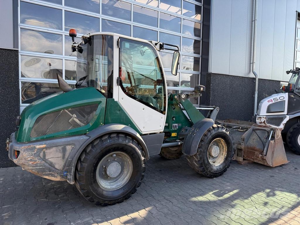 Liebherr L506C Kolesni nakladalci