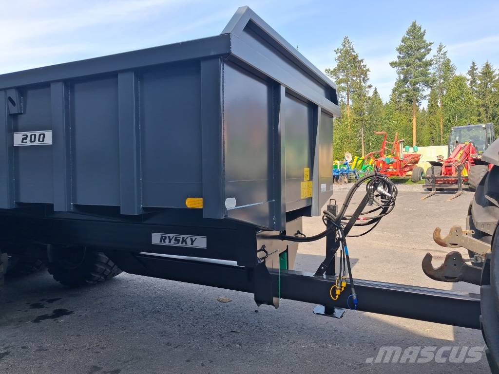 Rysky 200 HARD maansiirtovaunu heti pihasta Reboques Agrícolas basculantes