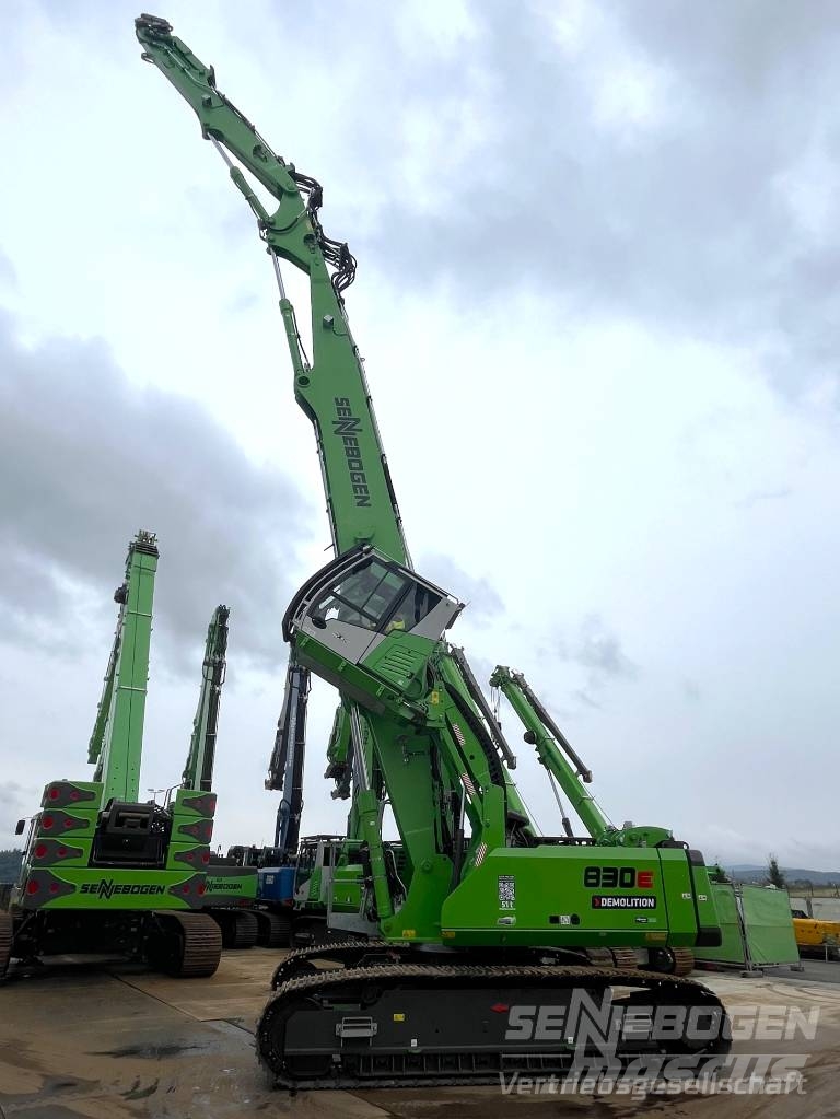 Sennebogen 830 R Demolition excavators
