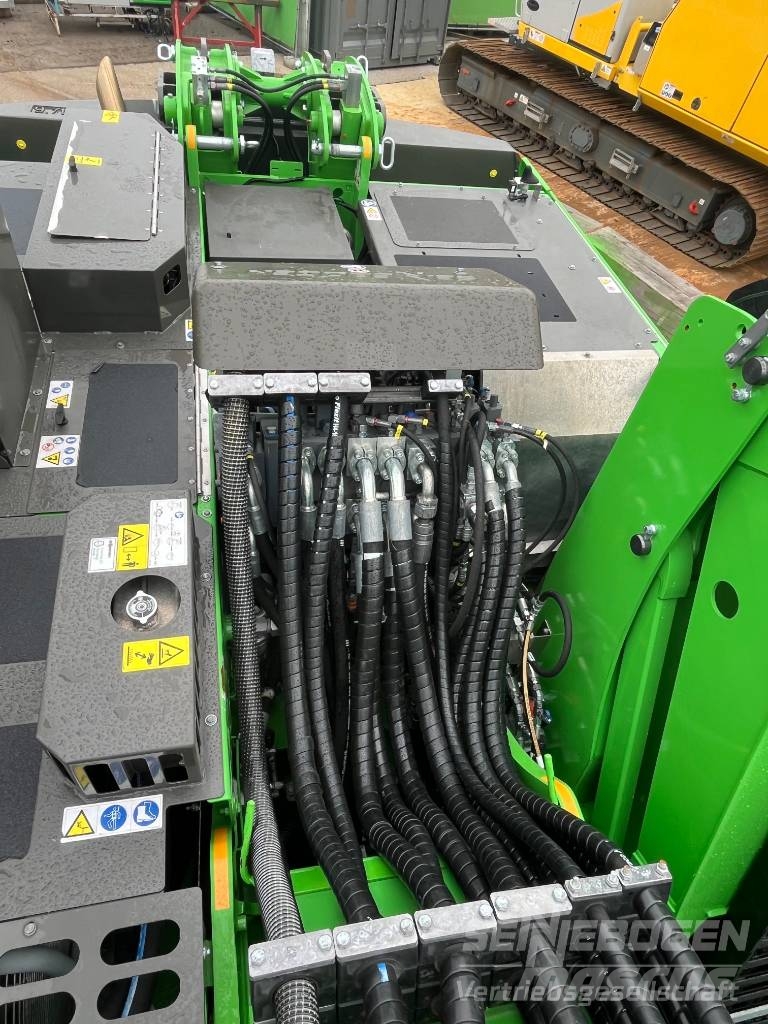 Sennebogen 830 R Demolition excavators