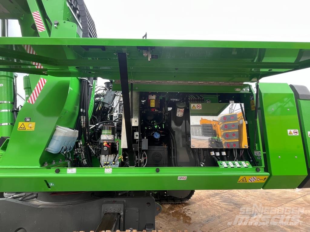 Sennebogen 830 R Demolition excavators