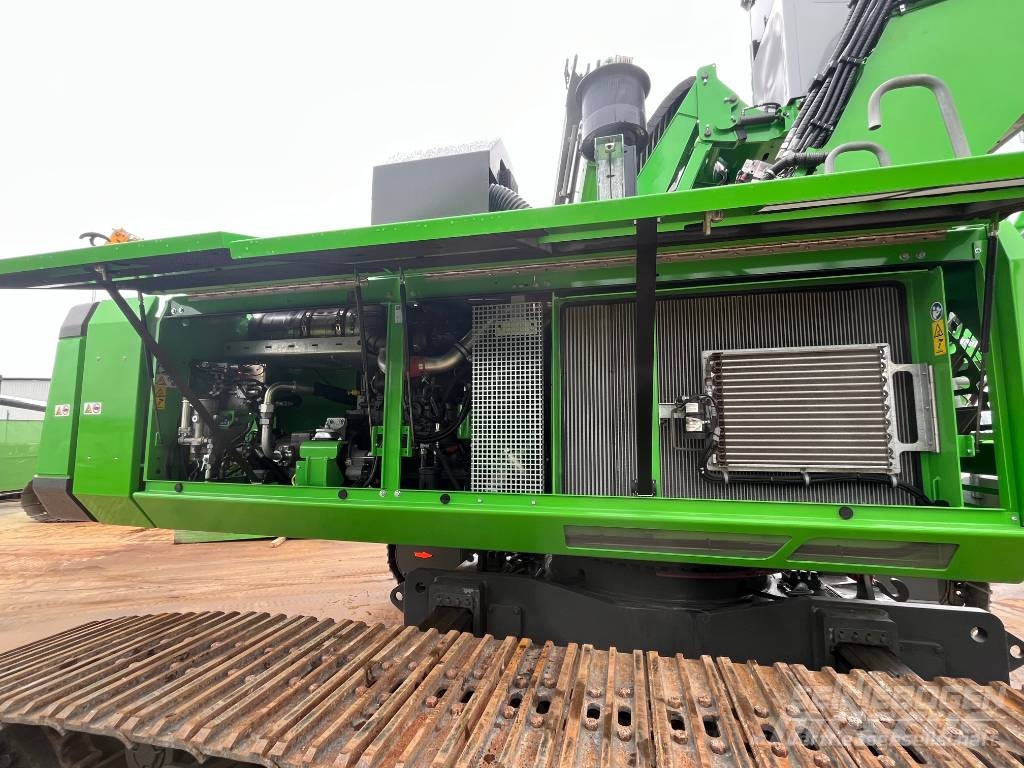 Sennebogen 830 R Demolition excavators
