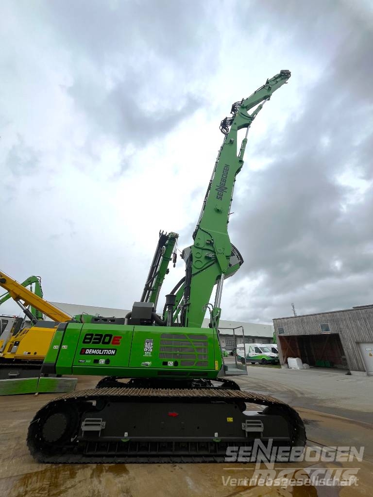 Sennebogen 830 R Demolition excavators