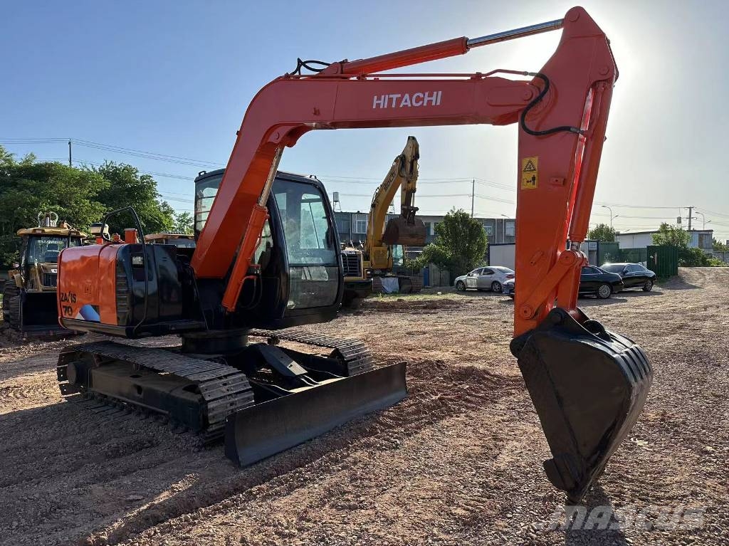 Hitachi ZX 70 Midi bagri 7t – 12t