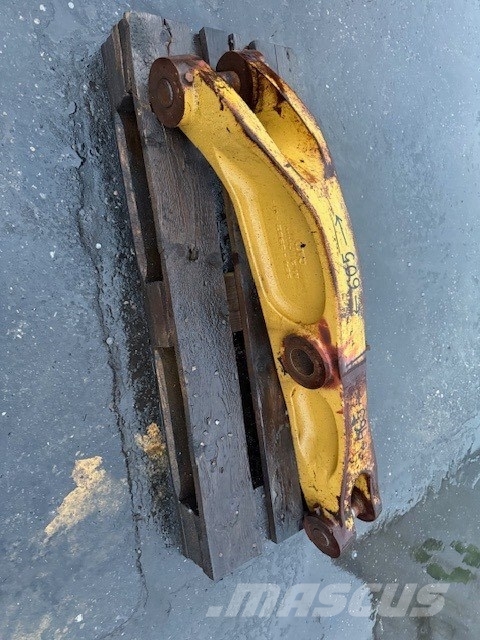 CAT 908 BUCKET LINK Ковші