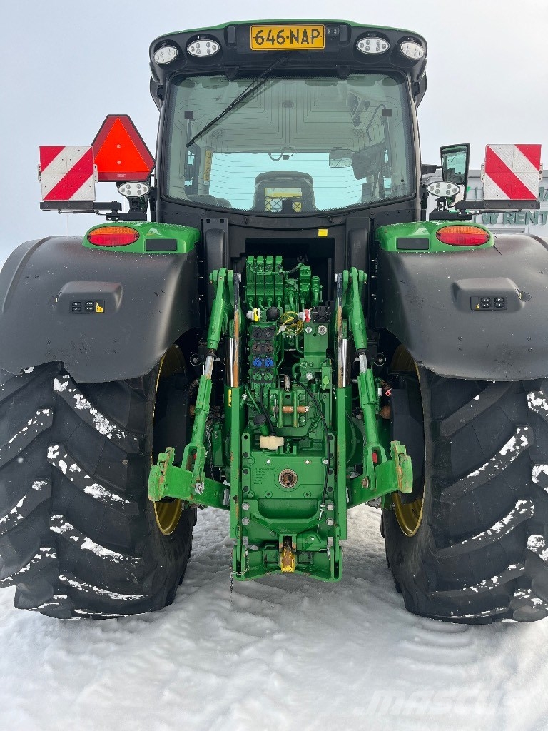 John Deere 6R 250 트랙터