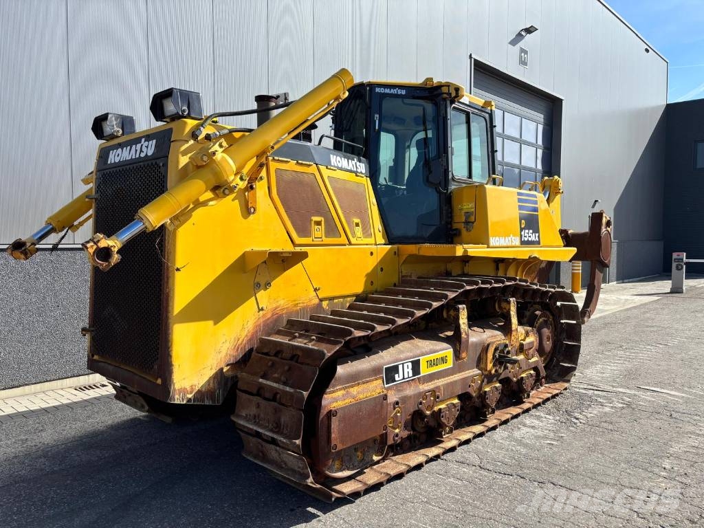 Komatsu D 155 AX-7 Buldožeri guseničari