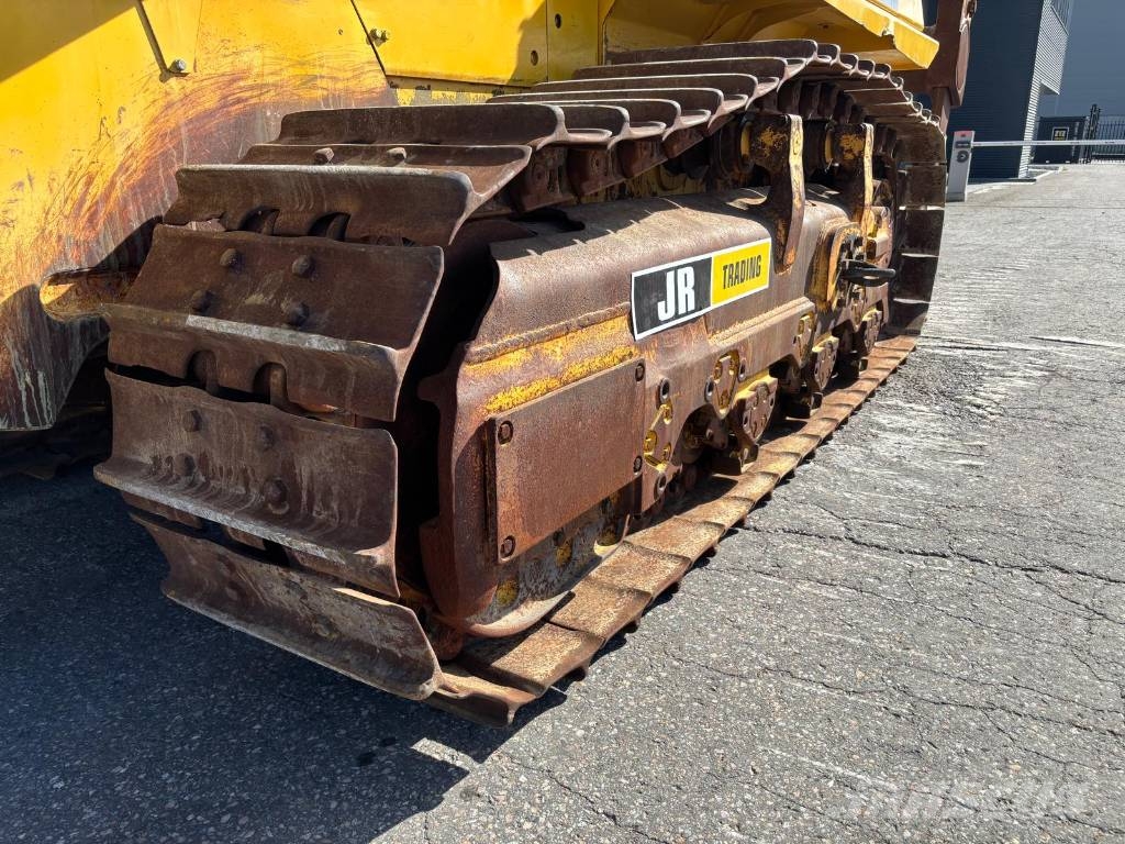 Komatsu D 155 AX-7 Buldožeri guseničari