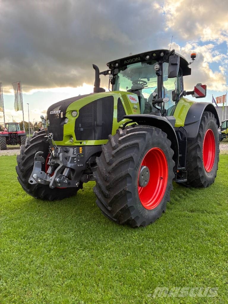 CLAAS AXION 960 Traktori