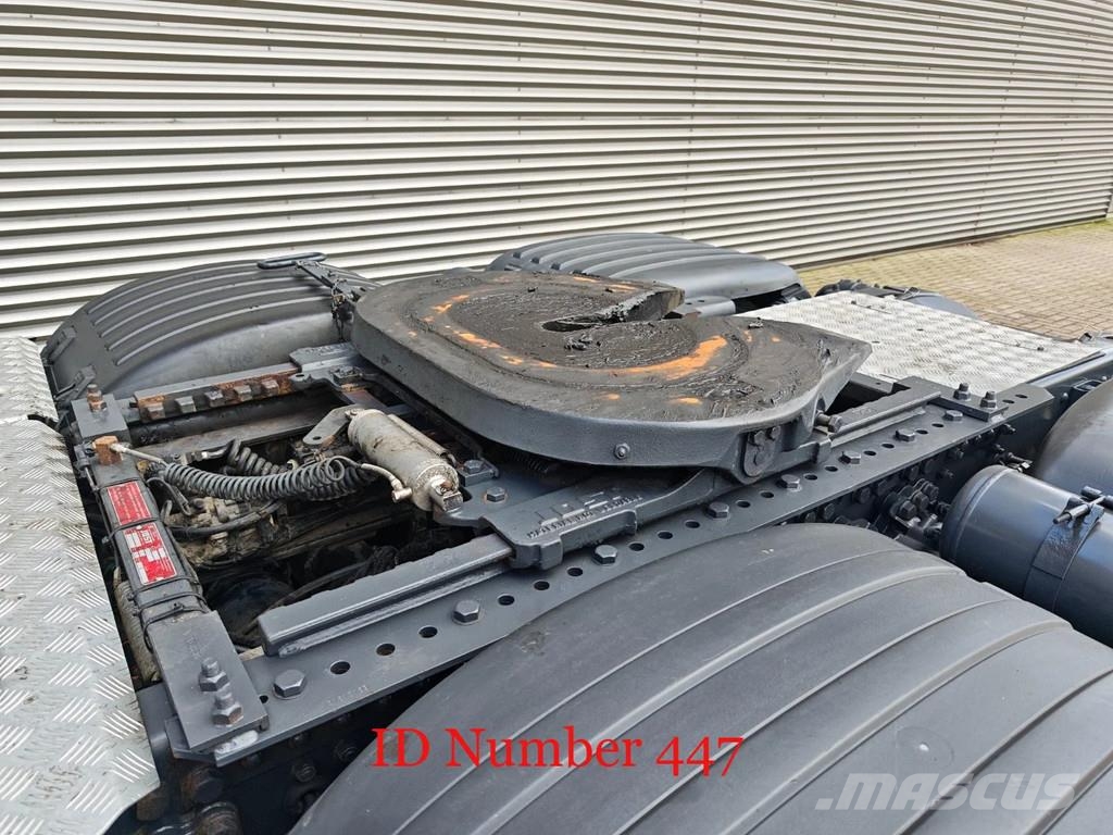 Scania S580 V8 6x2 Bougie Tegljači