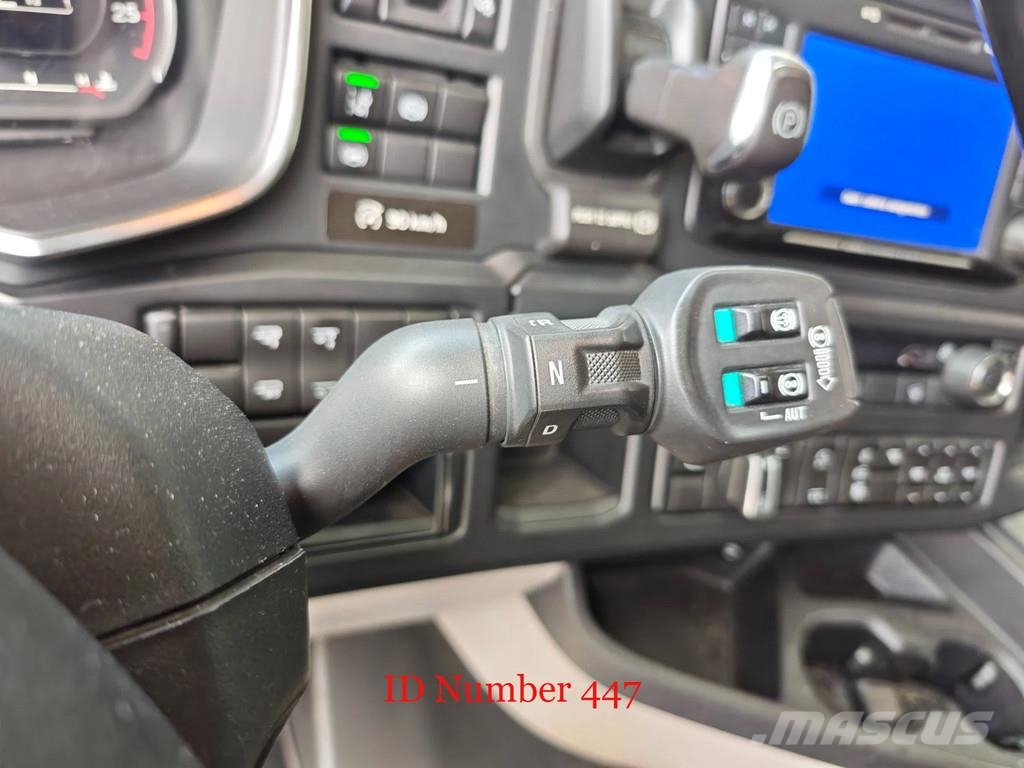 Scania S580 V8 6x2 Bougie 曳引機組件