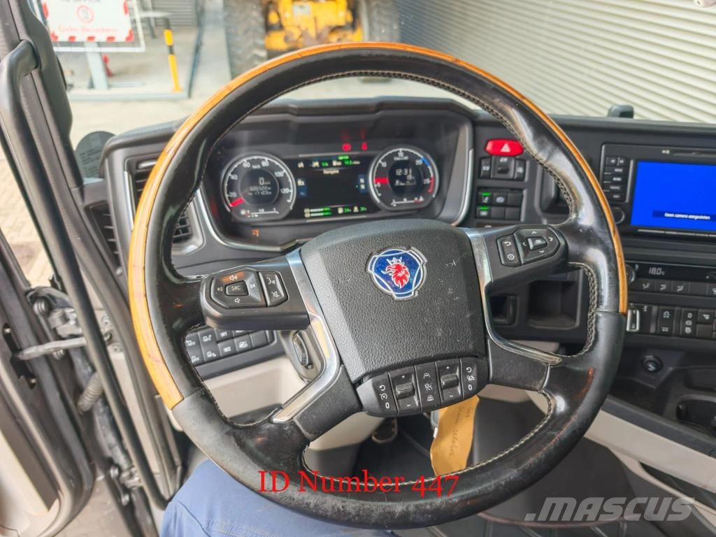 Scania S580 V8 6x2 Bougie Tegljači