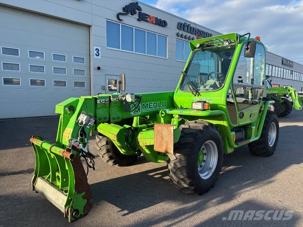 Merlo Teleskoplastare Merlo P38.13 Teleskopiskie manipulatori