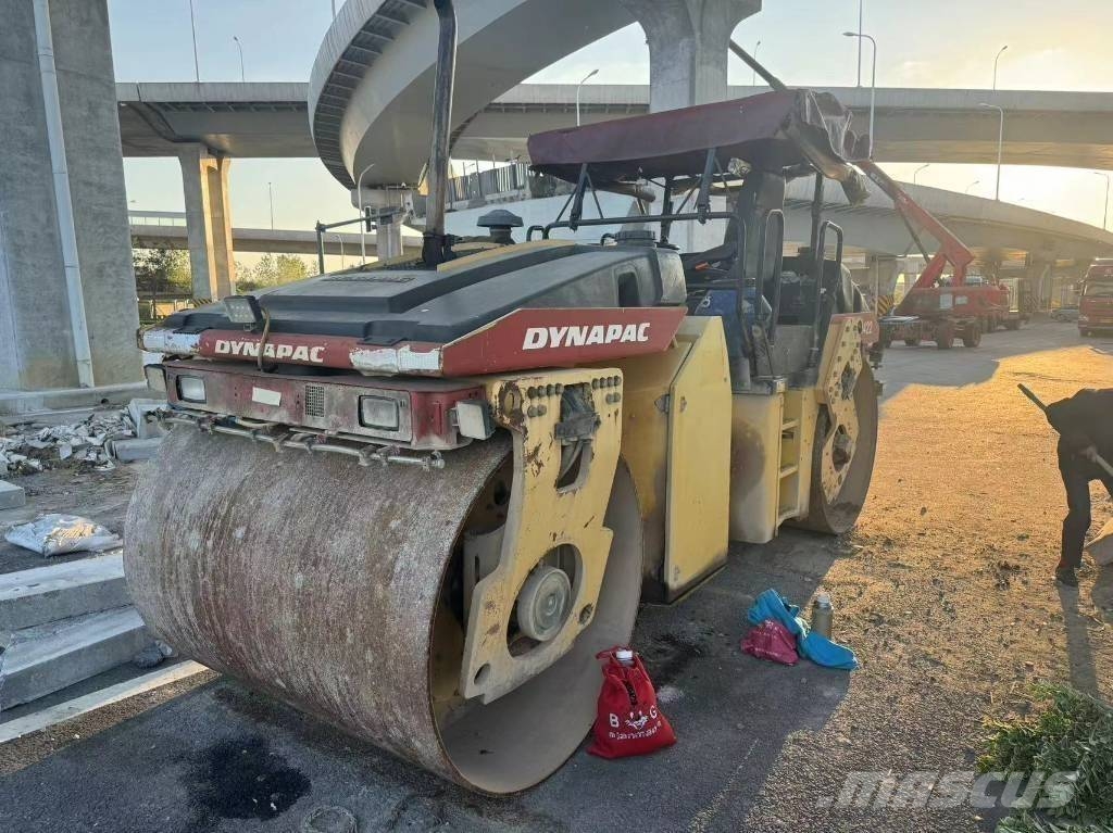 Dynapac CC422 Tandemwalzen