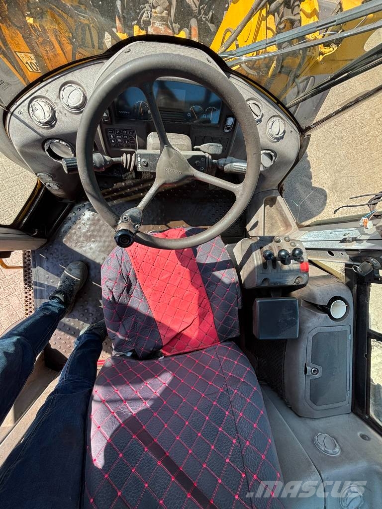 Volvo L 70 F لوادر بعجل