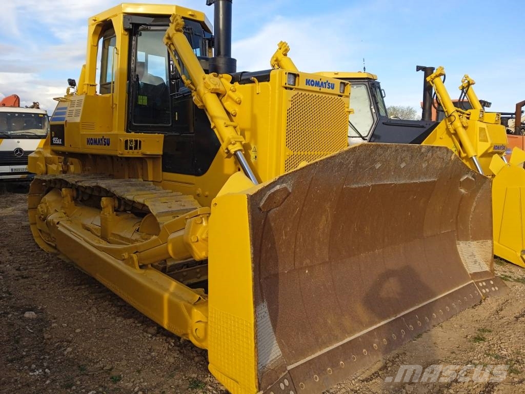 Komatsu D 155 AX-3 Telaketjupuskutraktorit