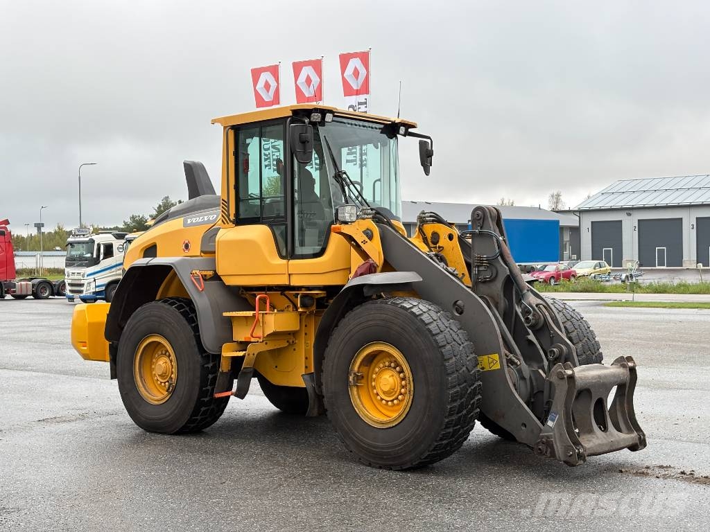 Volvo L 90 H Iekrāvēji uz riteņiem