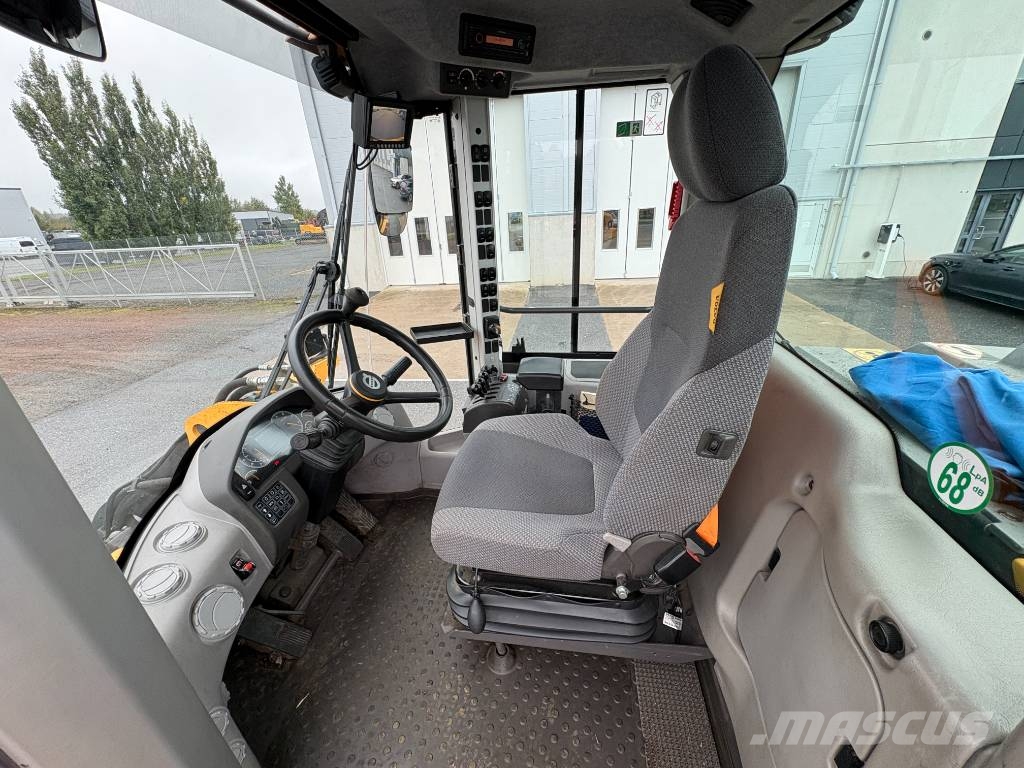 Volvo L 90 H Iekrāvēji uz riteņiem