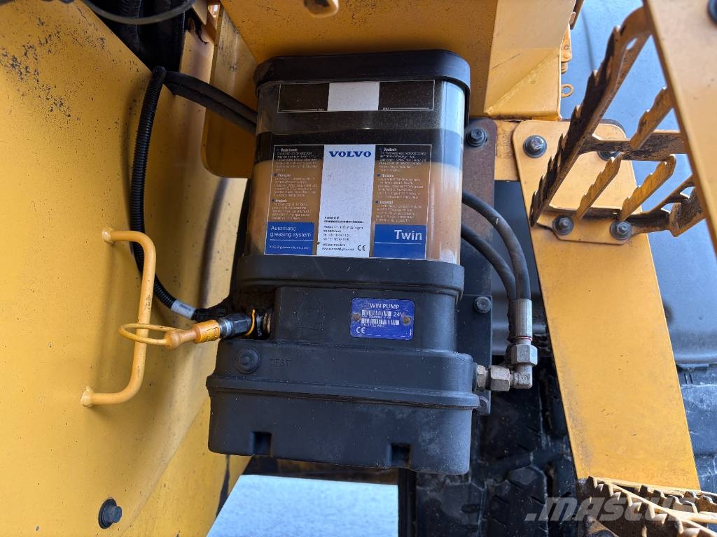 Volvo L 90 H Iekrāvēji uz riteņiem