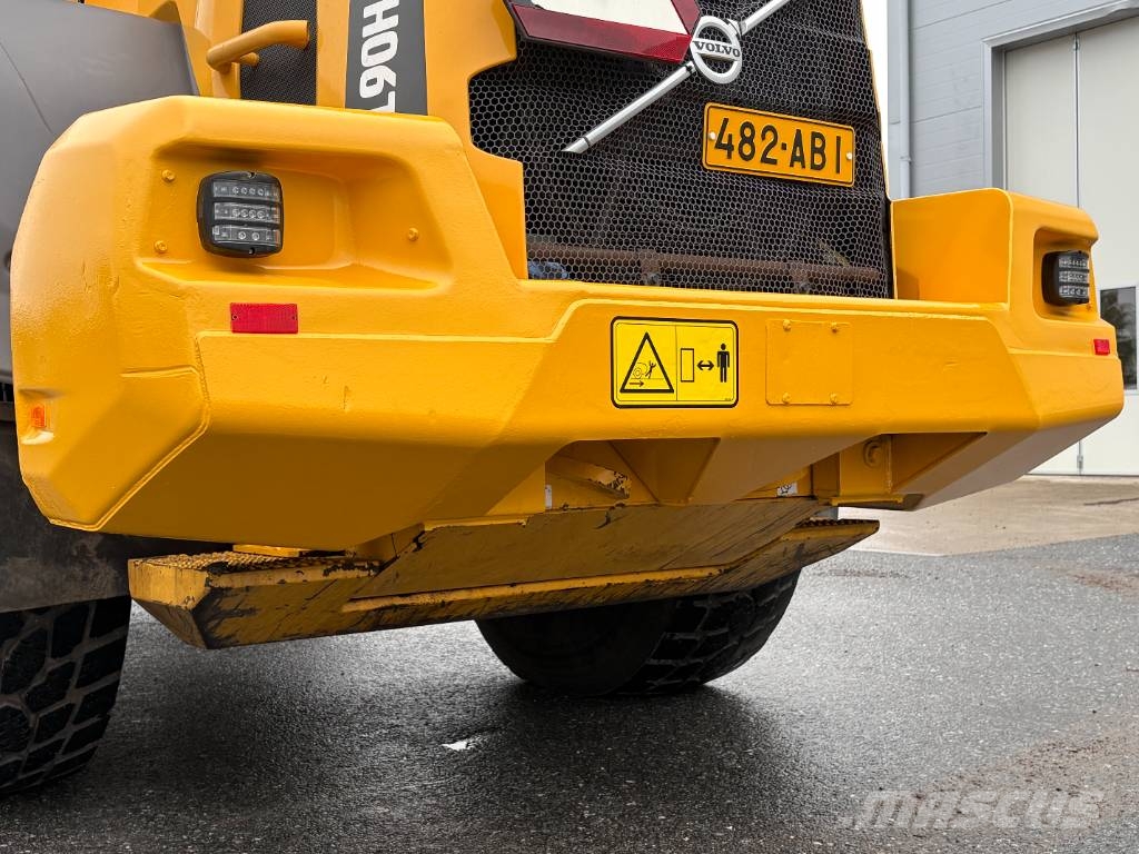 Volvo L 90 H Iekrāvēji uz riteņiem