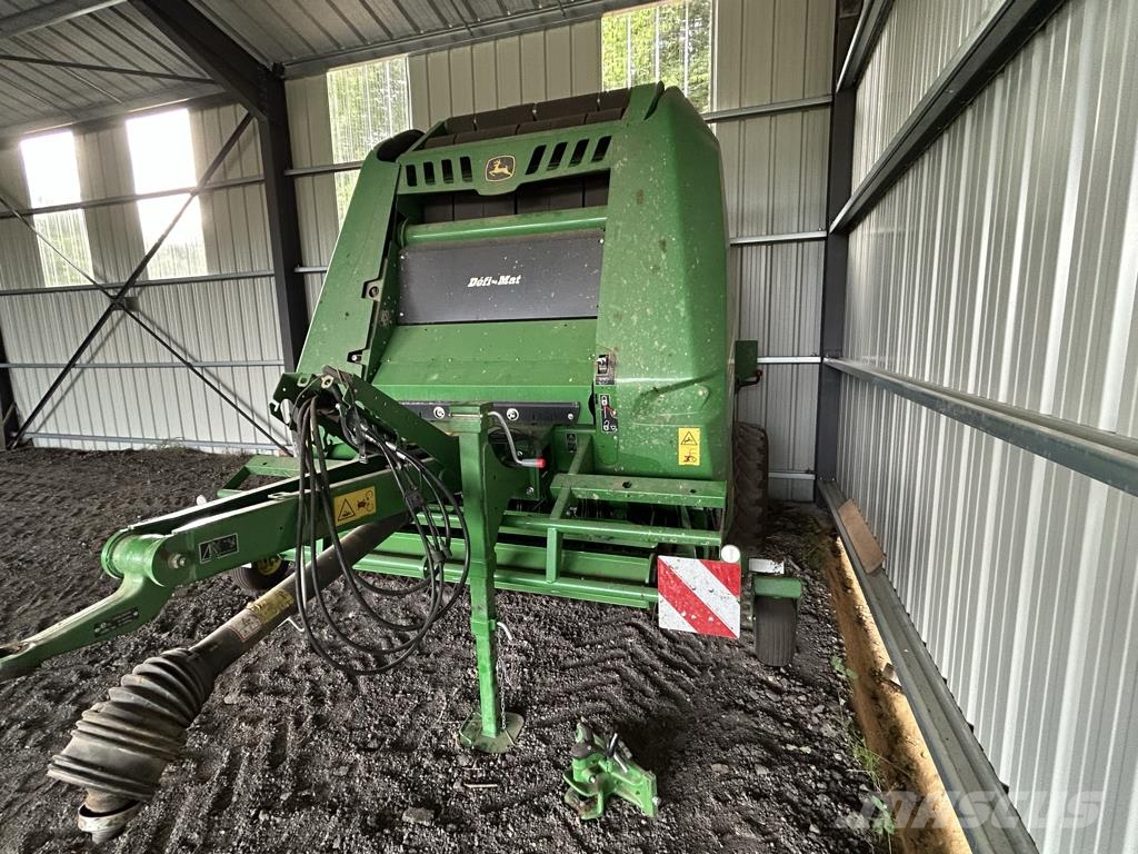 John Deere V 451 M MAXICUT 13 COUTEAUX Πρέσες κυλινδρικών δεμάτων