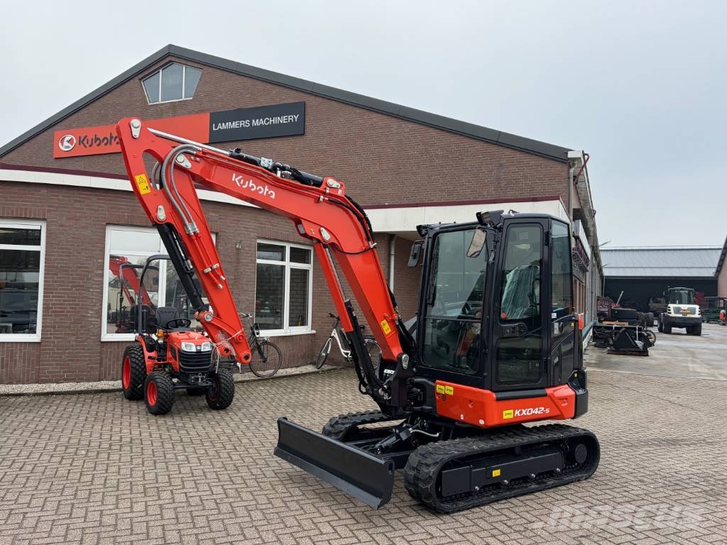 Kubota KX 042-5 Mini bagri <7t