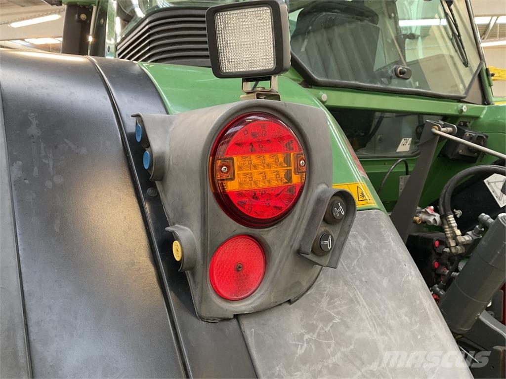 Fendt 818 Vario TMS Traktori