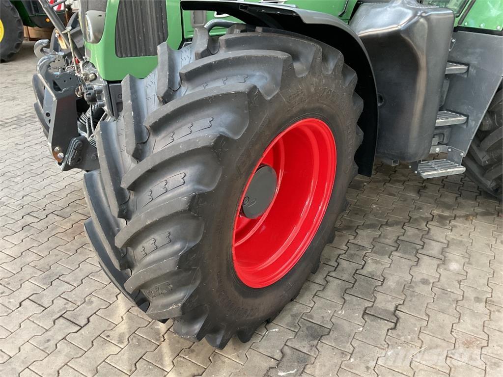 Fendt 818 Vario TMS Traktori