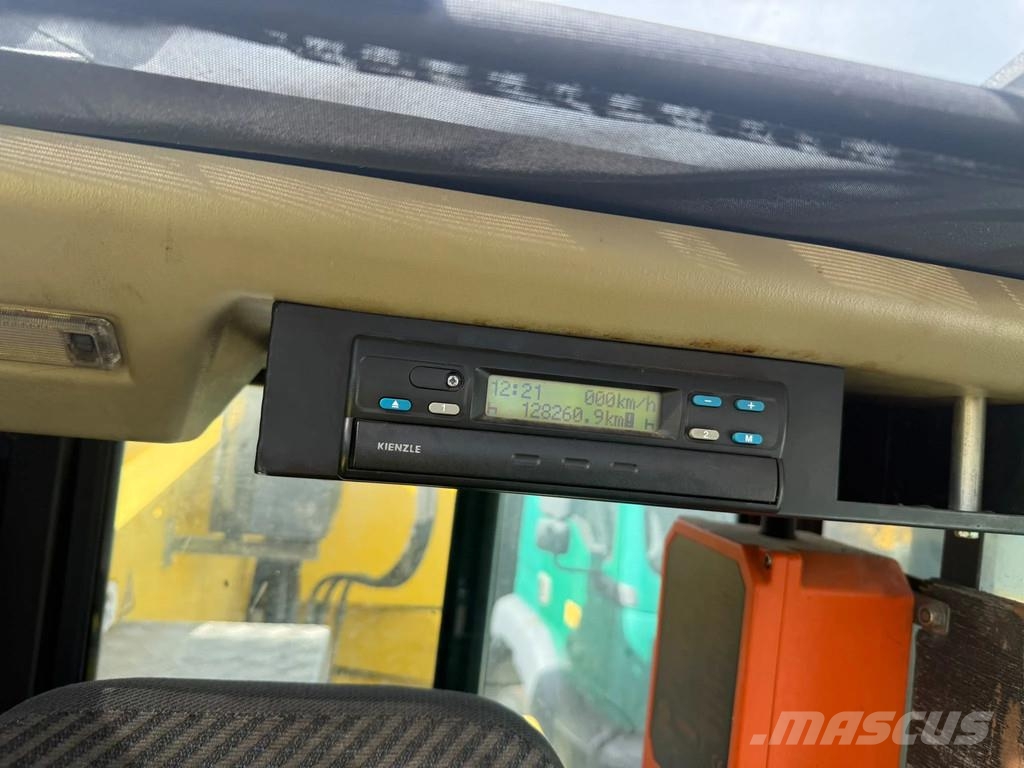 Terex Demag AC40 Crane 32 meters German Registration Good Cond Grúas todo terreno