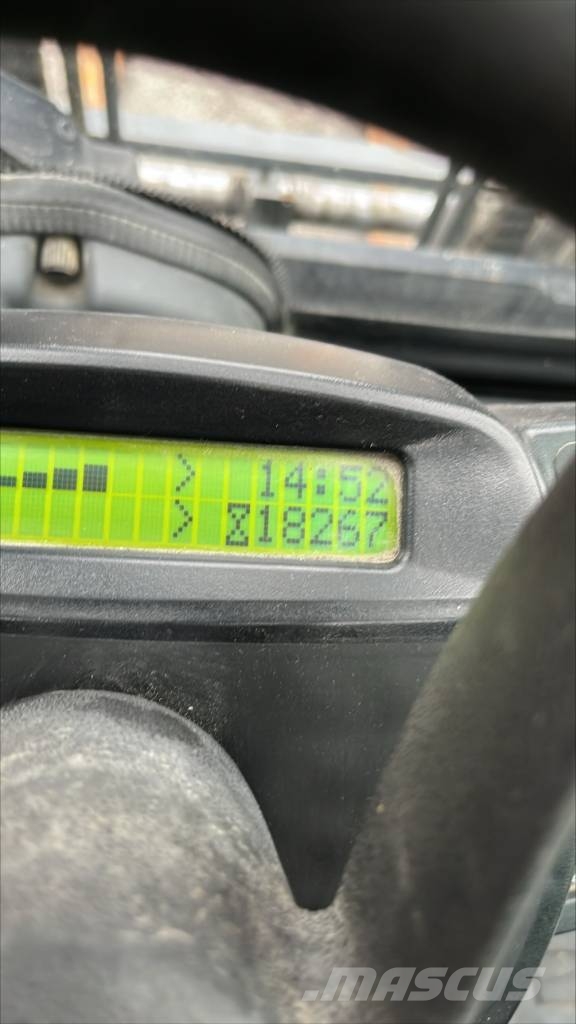 Yale GDP 80 VX6 Diesel heftrucks