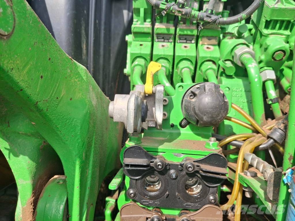 John Deere 6250 R الجرارات