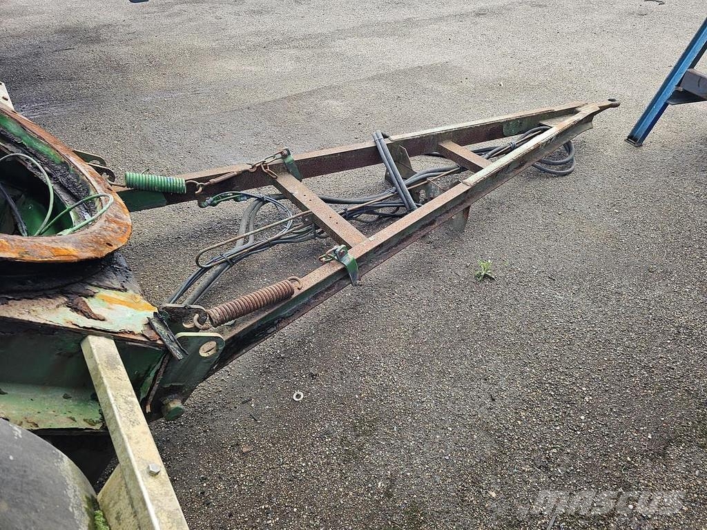 Van Hool dolly 2 pieces. Hjulaxlar