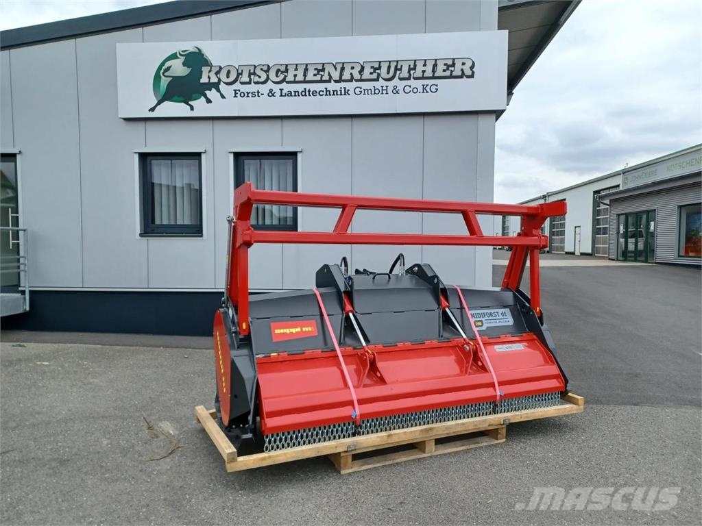 Seppi MIDIFORST dt 250 (M) Mulčovače