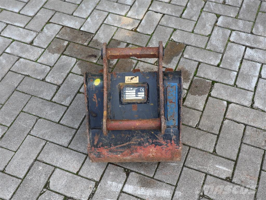  TIEFLÖFFEL 400 MM BREIT, Excavator