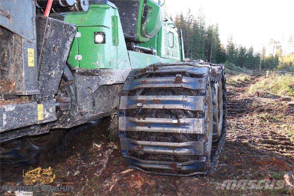 XL Traction Float Pro Wide Asym Single 710x26,5 Lánctalpak, láncok és futóművek