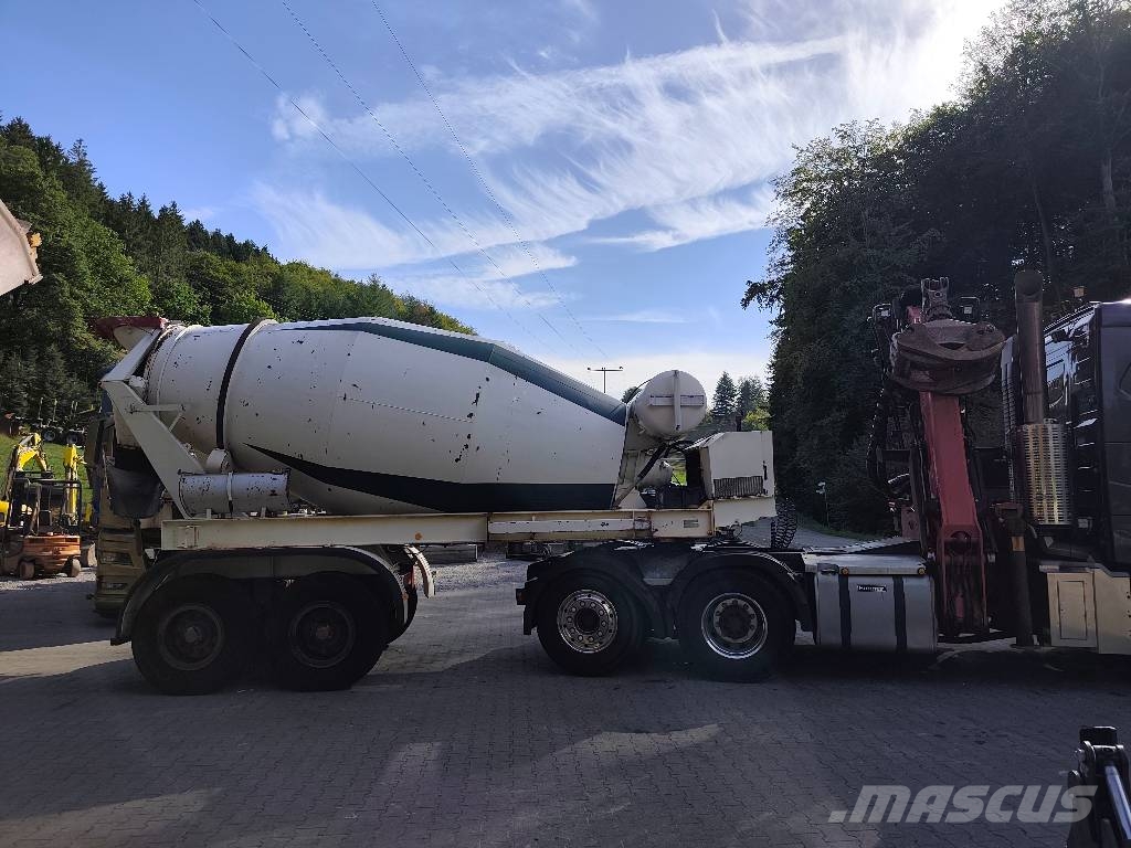 Liebherr HTM Betonmischer Betona/javas maisītāji