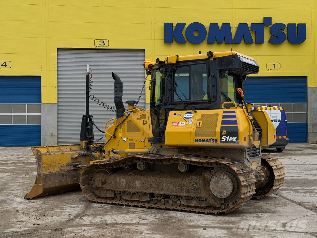 Komatsu D51PX-24E0 Buldooserid