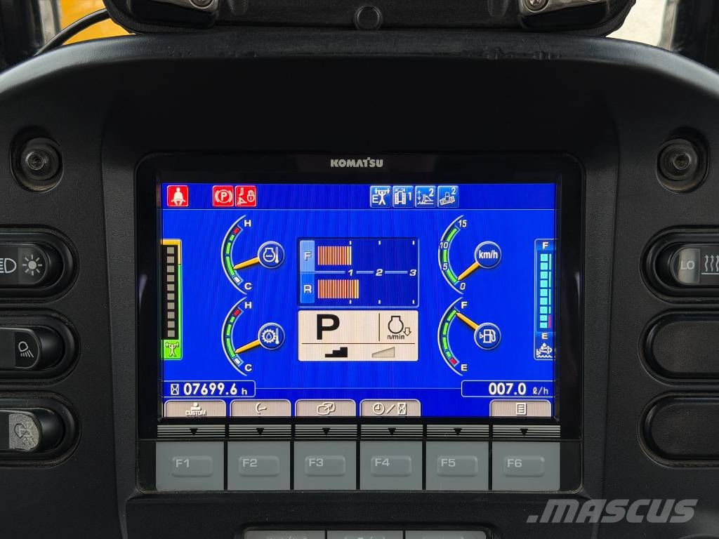 Komatsu D51PX-24E0 Buldooserid