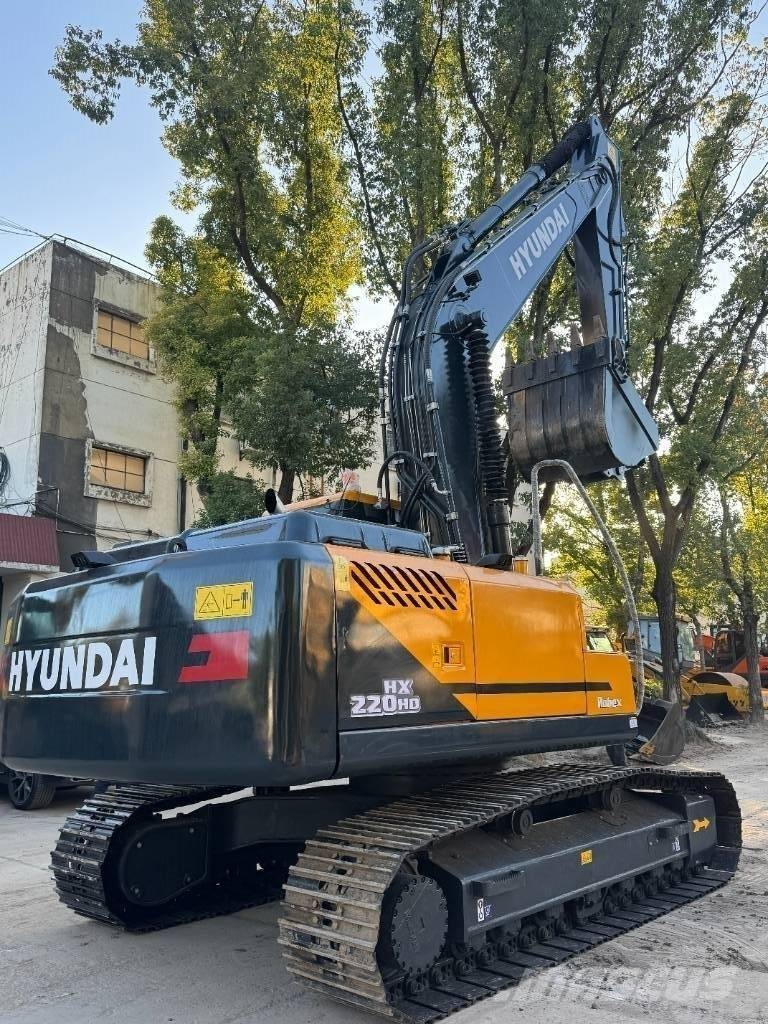 Hyundai HX 220HD Midigravere 7 - 12t