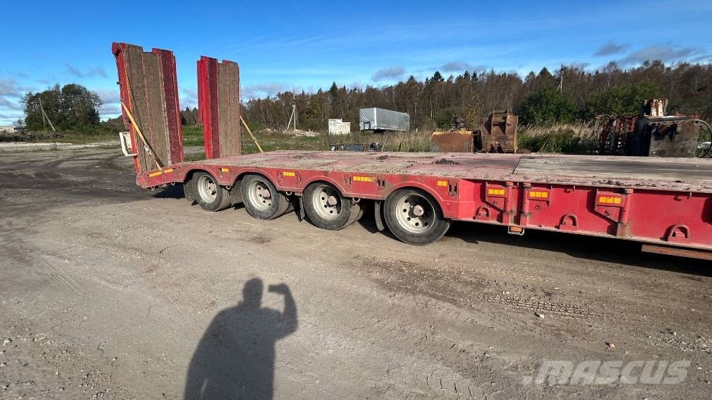 Andover SFCLEX 67 Полуремаркета за превоз на автомобили