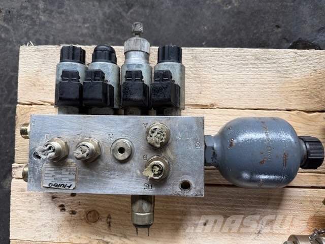 O&K MH 6.6 HYDRAULIC BLOCK Hydraulics