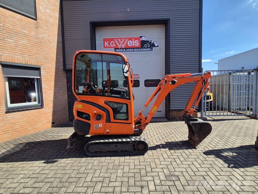 Kubota KX016-4 KX016-4 Εκσκαφάκι (διαβολάκι) < 7t