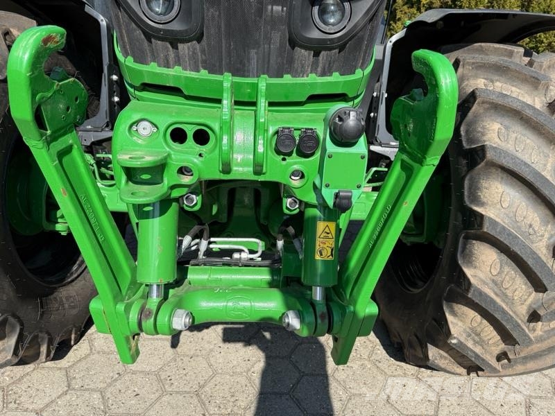 John Deere 6145R Sonstige Landmaschinen