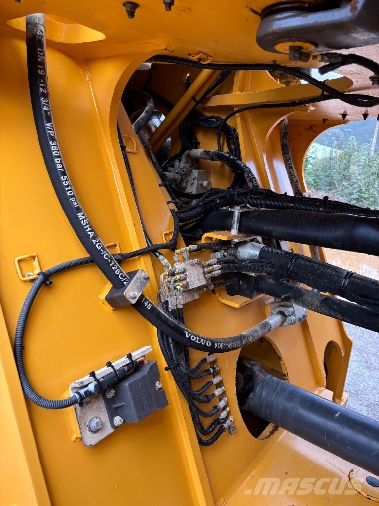 Volvo L 260 H Ładowarki kołowe