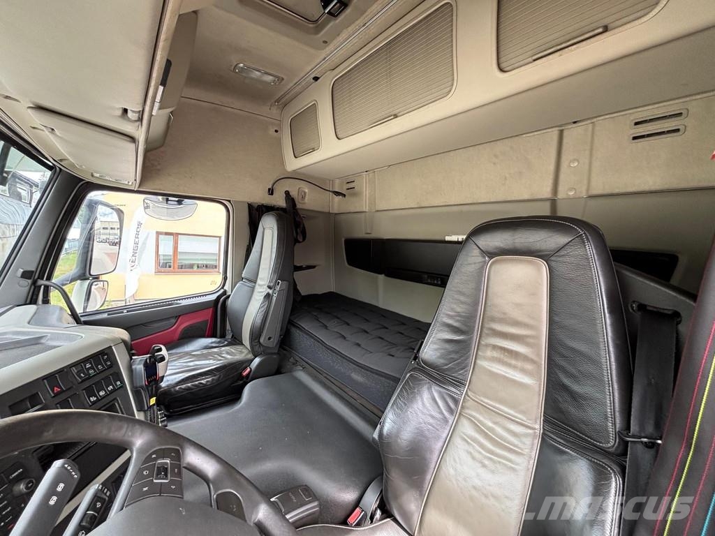 Volvo FM500 6x2*4 + RETARDER + CARRIER SUPRA 1250 + DOUB Temperature controlled trucks